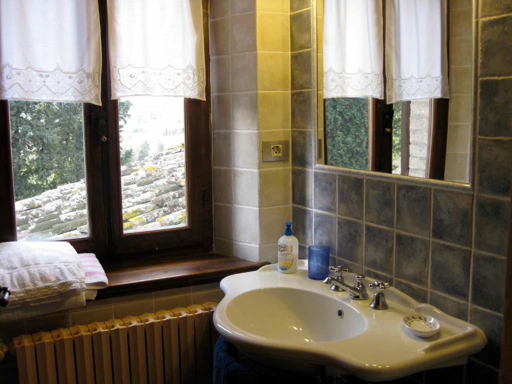 Agriturismo Il Caio Cetona Bagian luar foto