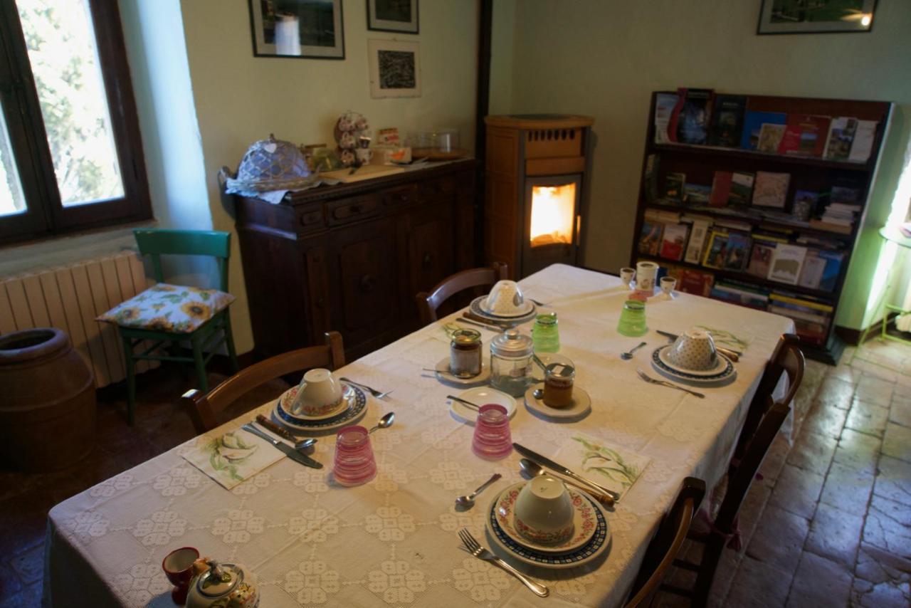 Agriturismo Il Caio Cetona Bagian luar foto